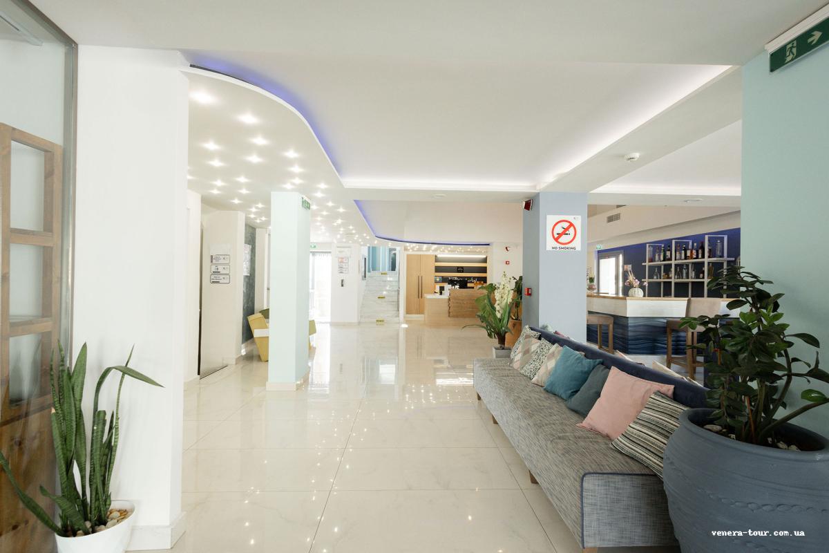Pollis Hotel (ex. Miramare Hotel Hersonissos) інформація про готель та пошук турів в готелі Pollis Hotel (ex. Miramare Hotel Hersonissos) в Греції