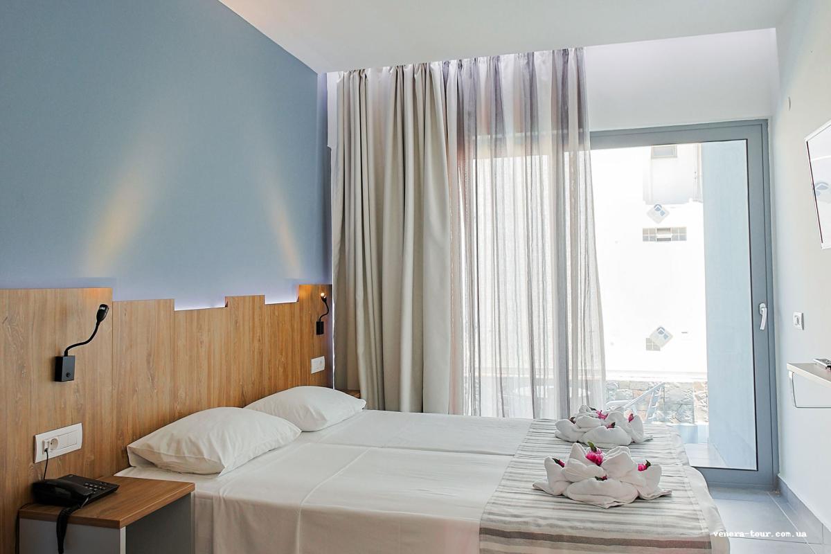 Pollis Hotel (ex. Miramare Hotel Hersonissos) інформація про готель та пошук турів в готелі Pollis Hotel (ex. Miramare Hotel Hersonissos) в Греції