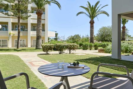 Iberostar Waves Creta Panorama & Mare (ex. Iberostar Creta Panorama & Mare) інформація про готель та пошук турів в готелі Iberostar Waves Creta Panorama & Mare (ex. Iberostar Creta Panorama & Mare) в Греції