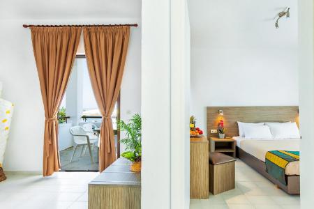 Xenios Dolphin Beach (Ex. Dolphin Beach) інформація про готель та пошук турів в готелі Xenios Dolphin Beach (Ex. Dolphin Beach) в Греції