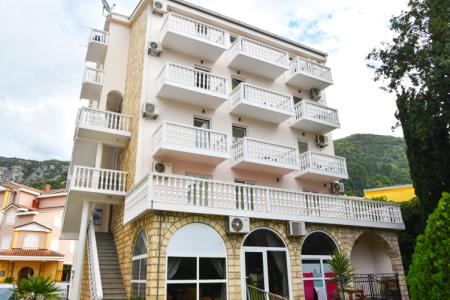 Apartments Jana інформація про готель та пошук турів в готелі Apartments Jana в Чорногорії