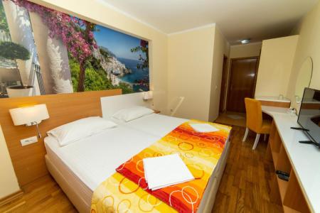 Obala Hotel інформація про готель та пошук турів в готелі Obala Hotel в Чорногорії
