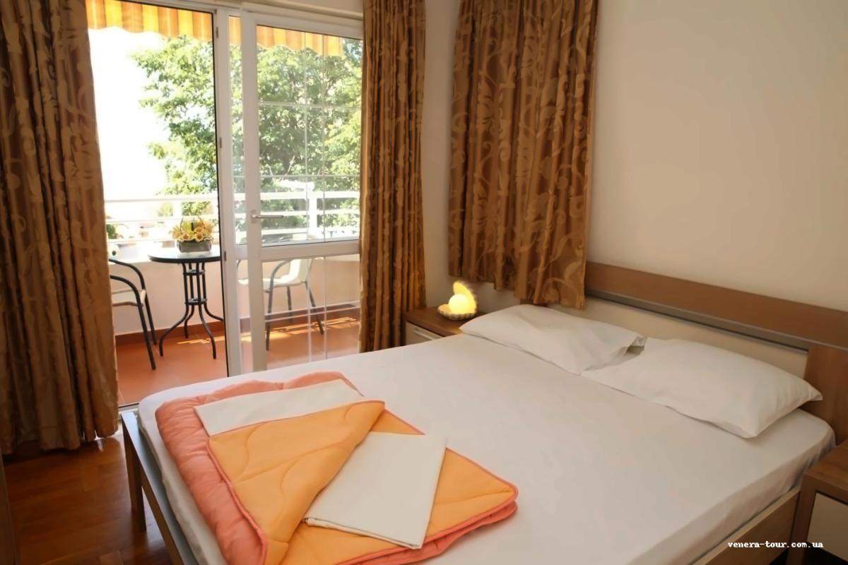 Obala Hotel інформація про готель та пошук турів в готелі Obala Hotel в Чорногорії