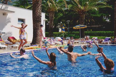 Montenegro Beach Resort інформація про готель та пошук турів в готелі Montenegro Beach Resort в Чорногорії