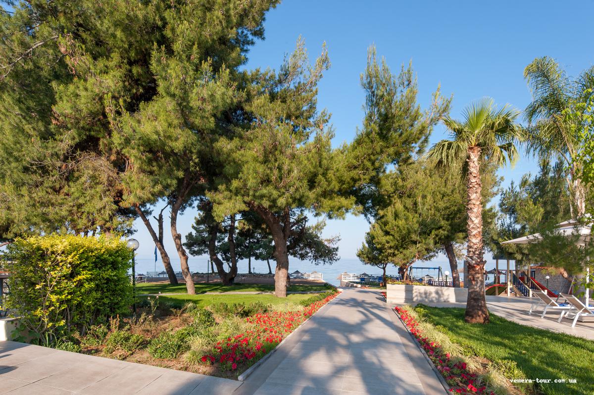 Portes Beach інформація про готель та пошук турів в готелі Portes Beach в Греції