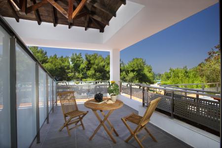 Portes Beach інформація про готель та пошук турів в готелі Portes Beach в Греції