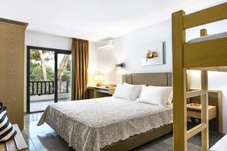 Philoxenia Hotel Psakoudia (Sithonia) інформація про готель та пошук турів в готелі Philoxenia Hotel Psakoudia (Sithonia) в Греції
