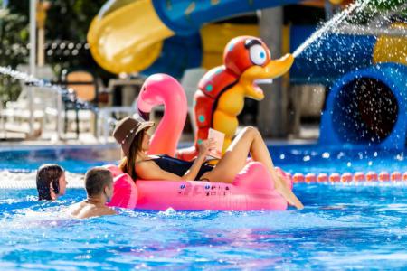 Prestige Hotel & Aqua Park (ex.Golden Yavor) 4⭐️ інформація про готель та пошук турів в готелі Prestige Hotel & Aqua Park (ex.Golden Yavor) 4⭐️ в Болгарії
