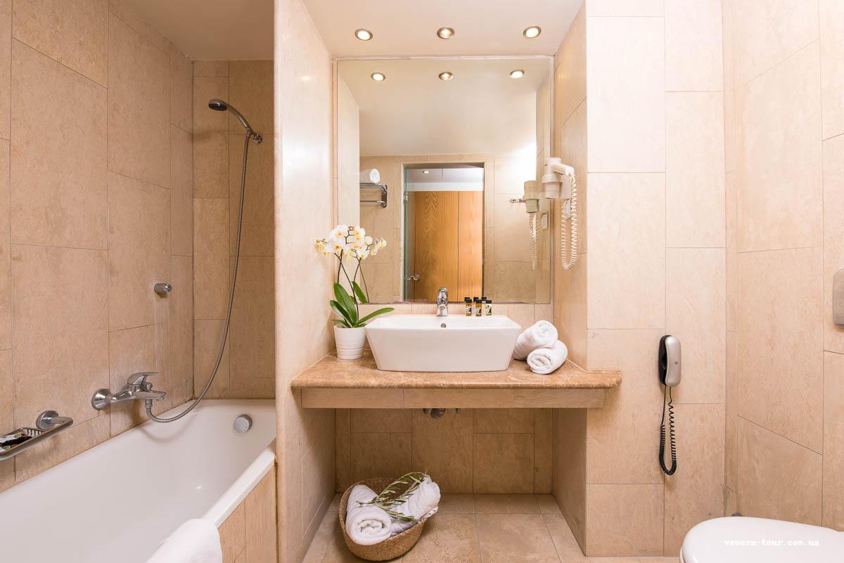 Kassandra Palace Seaside Resort інформація про готель та пошук турів в готелі Kassandra Palace Seaside Resort в Греції