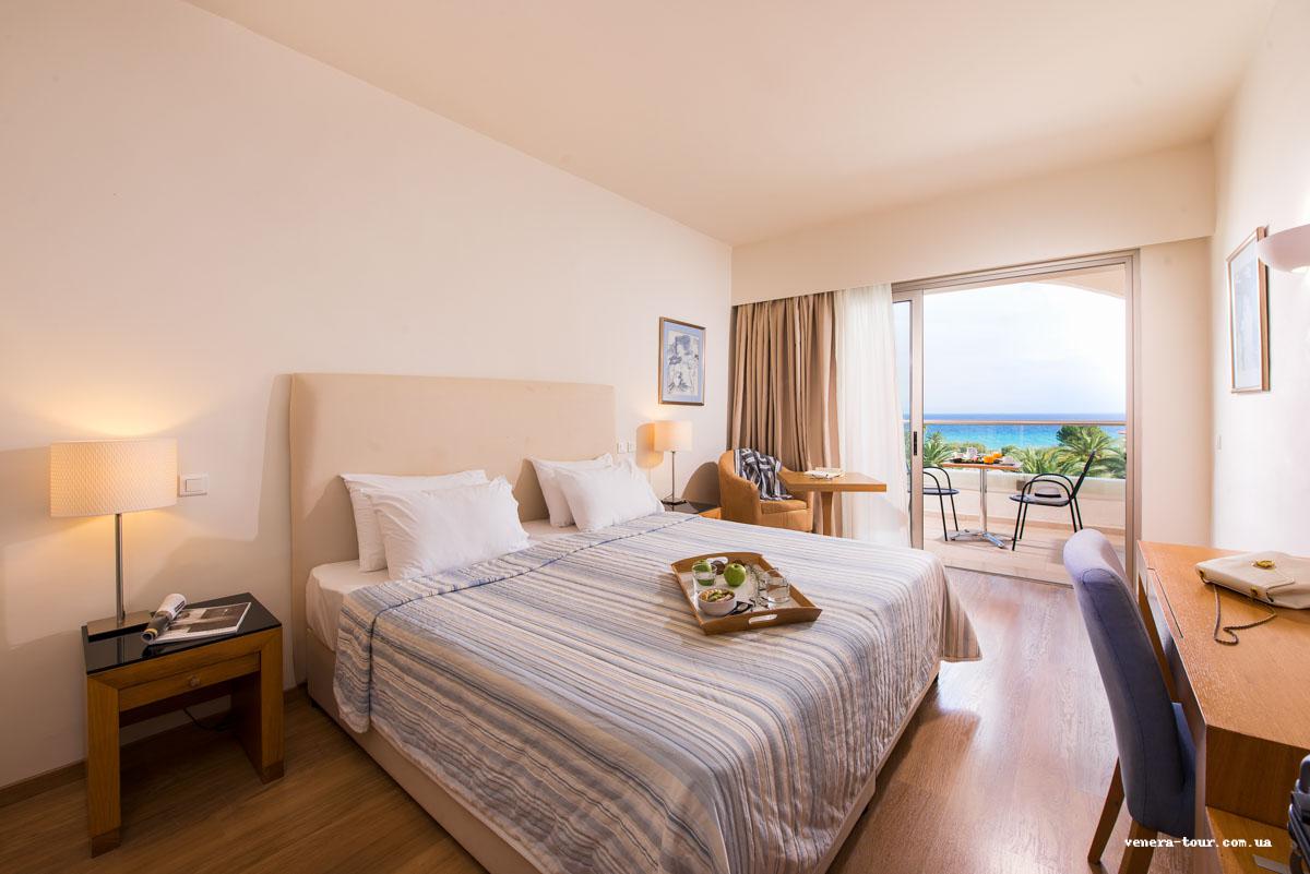Kassandra Palace Seaside Resort інформація про готель та пошук турів в готелі Kassandra Palace Seaside Resort в Греції