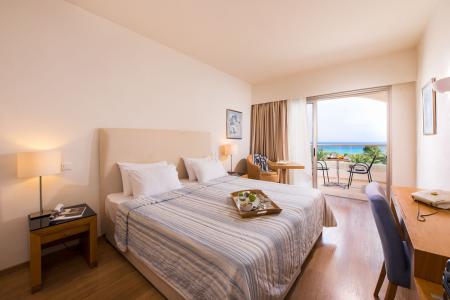 Kassandra Palace Seaside Resort інформація про готель та пошук турів в готелі Kassandra Palace Seaside Resort в Греції