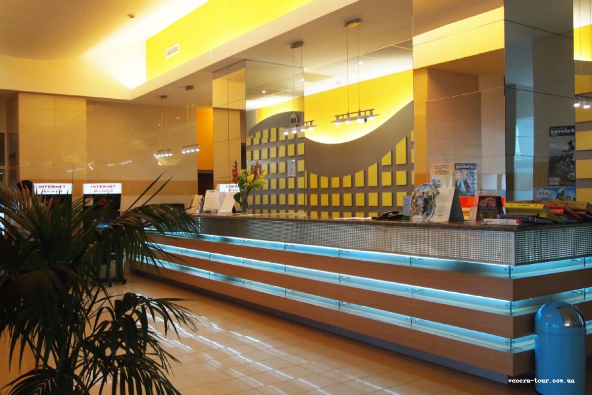 Trakia Plaza 4⭐️ інформація про готель та пошук турів в готелі Trakia Plaza 4⭐️ в Болгарії