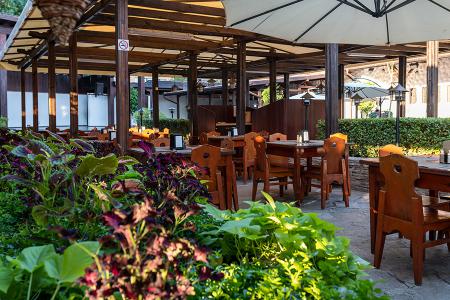Trakia Plaza 4⭐️ інформація про готель та пошук турів в готелі Trakia Plaza 4⭐️ в Болгарії